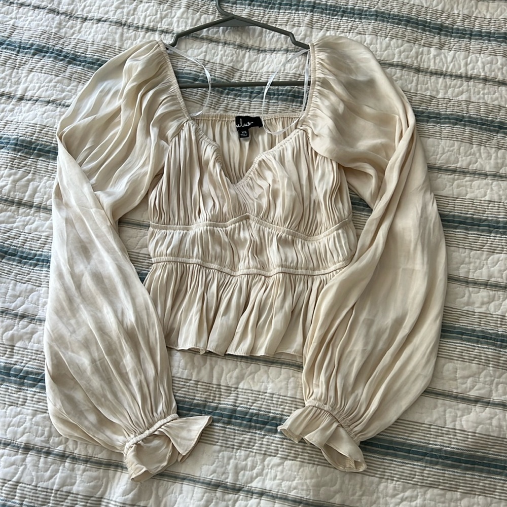 Lulus top